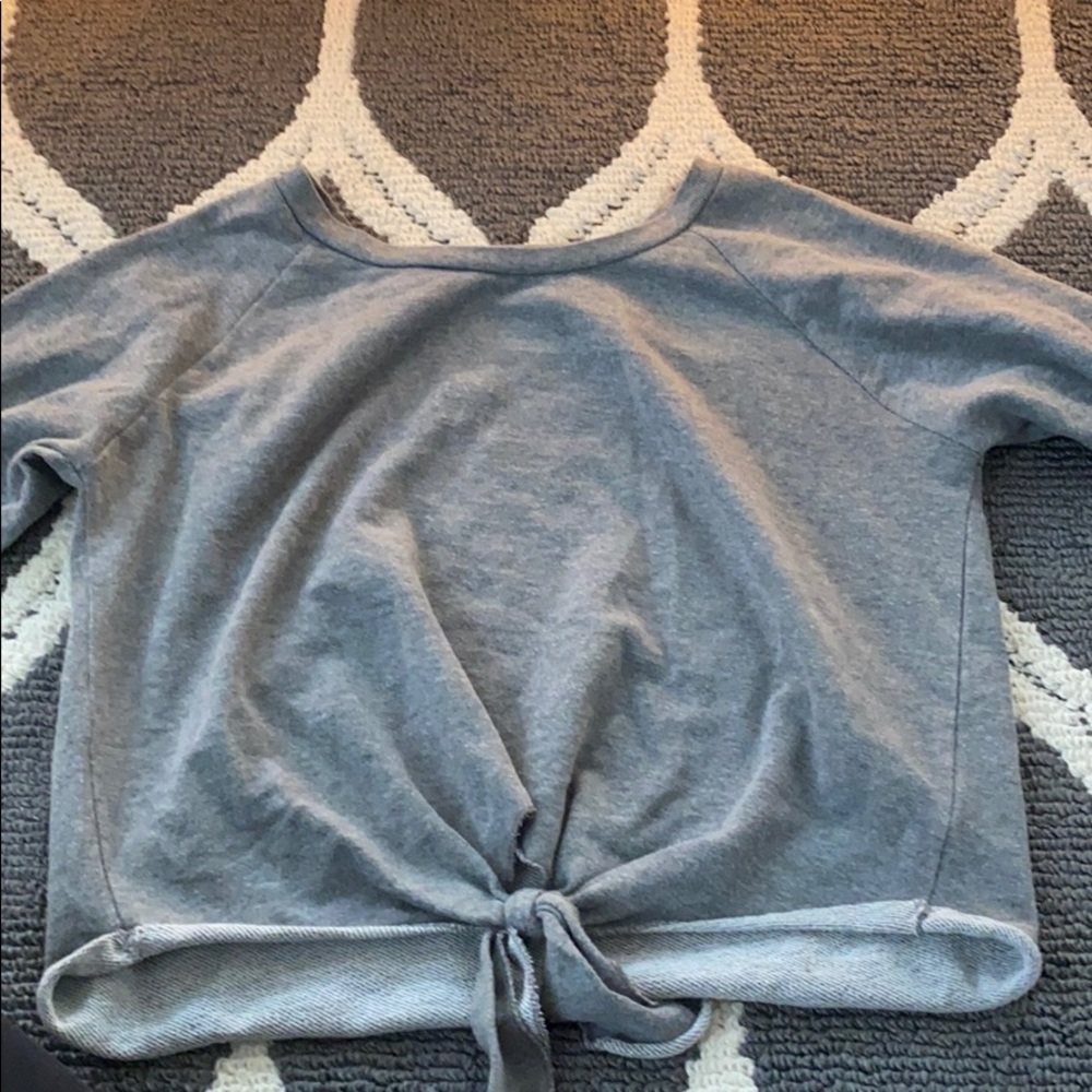 Long sleeve grey tie front shirt